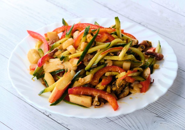 Салат из морепродуктов