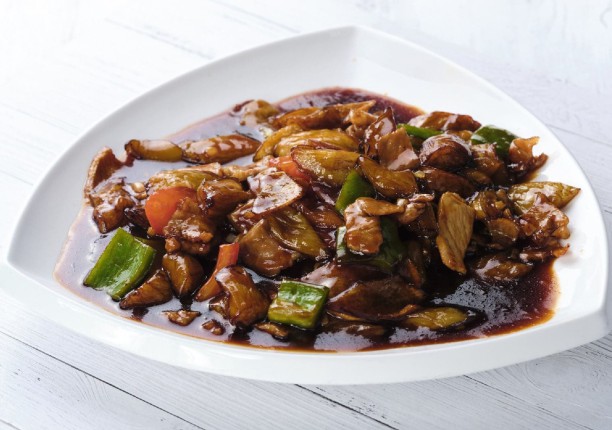 Баклажаны тушеные с мясом и картофелем