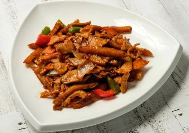 Свинина тушеная с картофелем