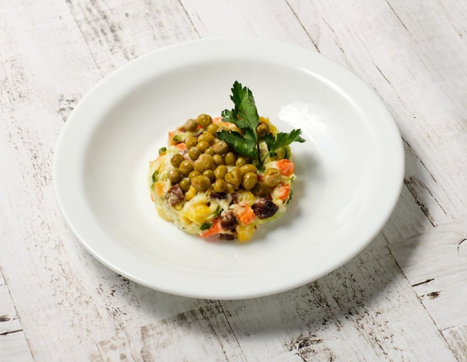 Салат "Оливье"