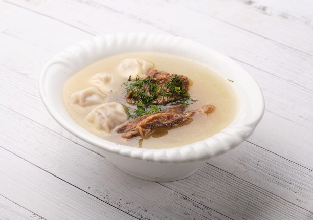 Бухлер с пельменями