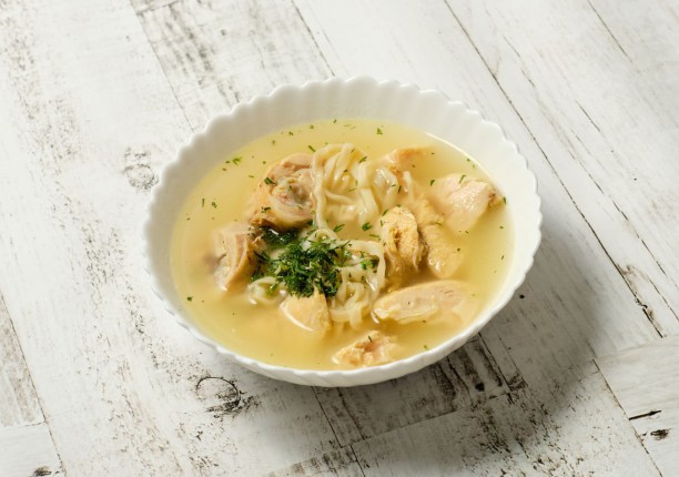 Суп куриный домашний с лапшой