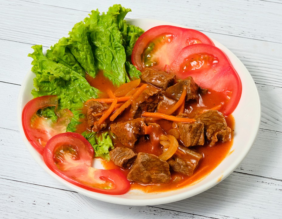 Гуляш из говядины