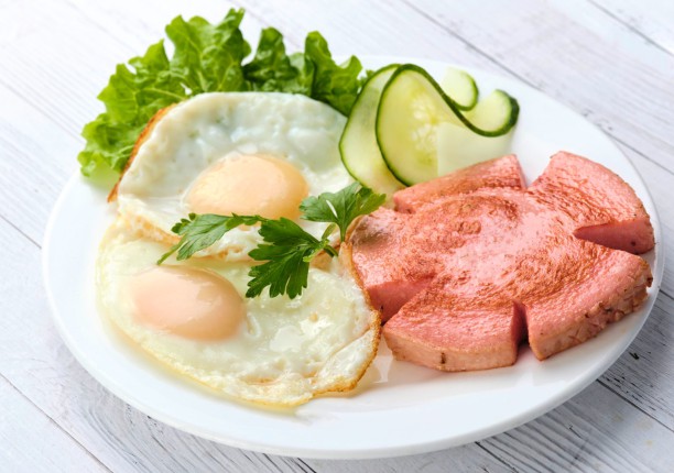 Колбаса жареная