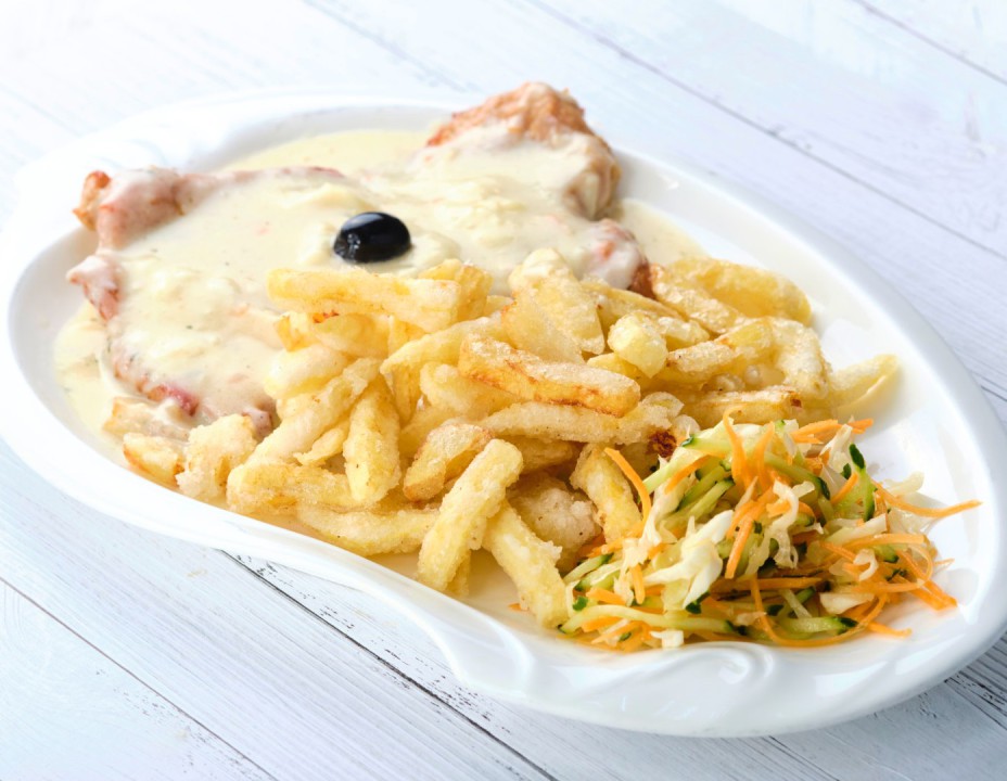 Стейк из свинины в сливочно-сырном соусе