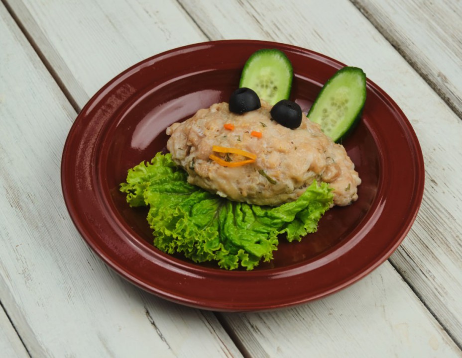 Котлетка  куриная  на  пару